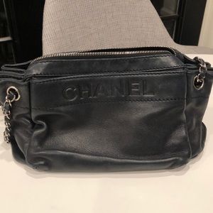 Chanel authentic black lamb skin purse